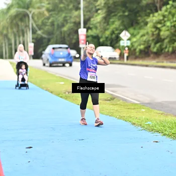 Runner Photo 8533834