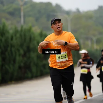 Runner Photo 8534119