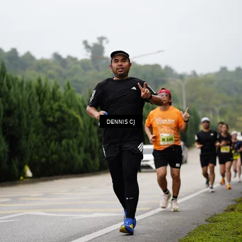 Runner Photo 8534254
