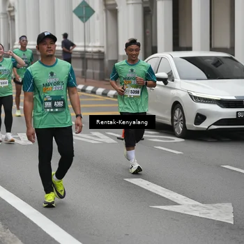 Runner Photo 8534382