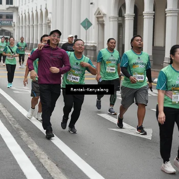Runner Photo 8534424