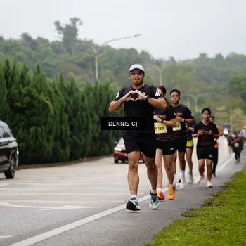 Runner Photo 8534537