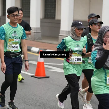 Runner Photo 8534581