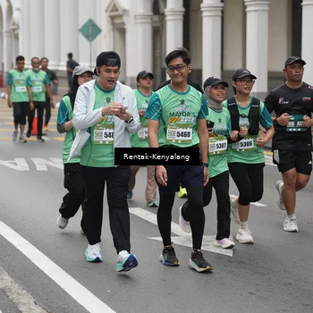 Runner Photo 8534583