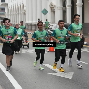 Runner Photo 8534663