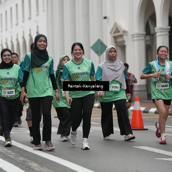 Runner Photo 8534925