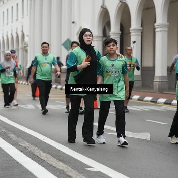 Runner Photo 8535229