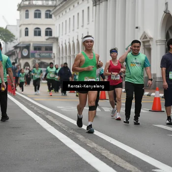 Runner Photo 8535231