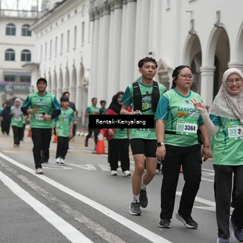 Runner Photo 8535267