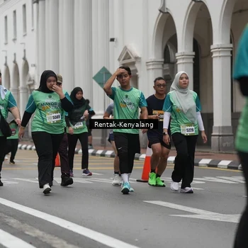 Runner Photo 8535426