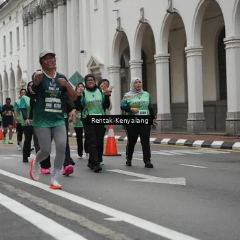 Runner Photo 8535439