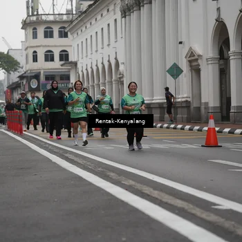 Runner Photo 8535489