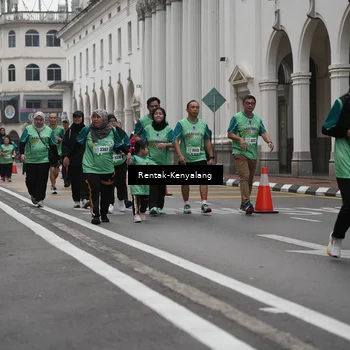 Runner Photo 8535523
