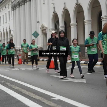 Runner Photo 8535545