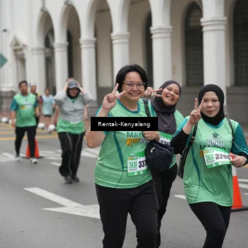 Runner Photo 8535636