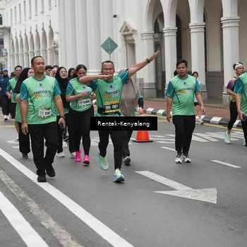 Runner Photo 8535649