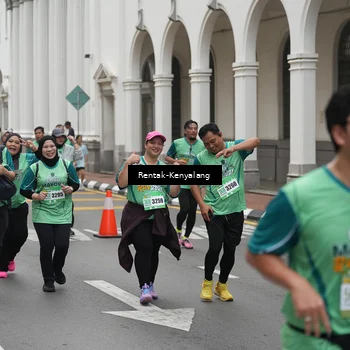 Runner Photo 8535674