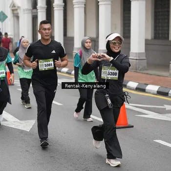 Runner Photo 8535736