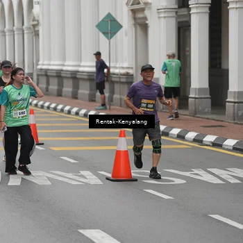 Runner Photo 8535802