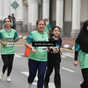 Runner Photo 8535835