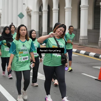 Runner Photo 8535863