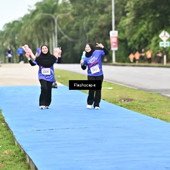 Runner Photo 8535926