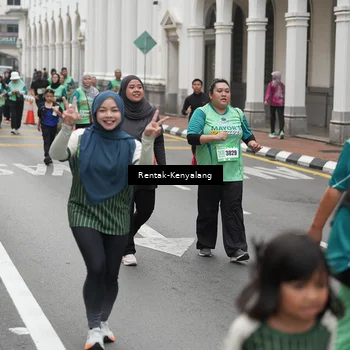 Runner Photo 8536010