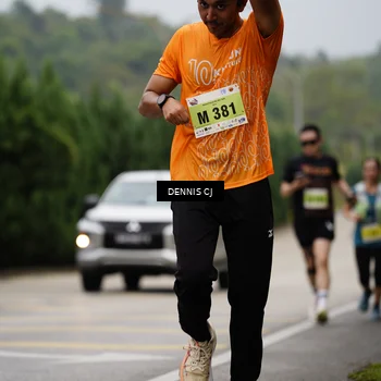 Runner Photo 8536021
