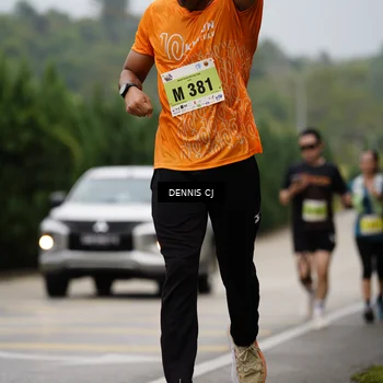 Runner Photo 8536026