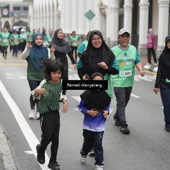 Runner Photo 8536028