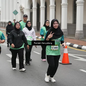 Runner Photo 8536043
