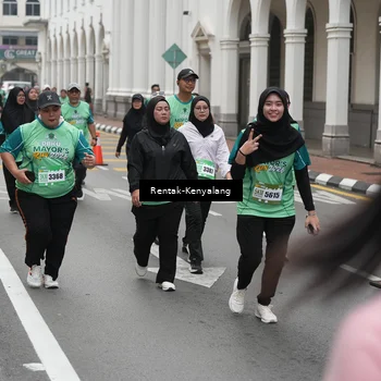 Runner Photo 8536045