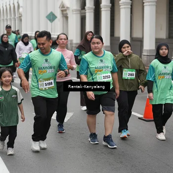 Runner Photo 8536065