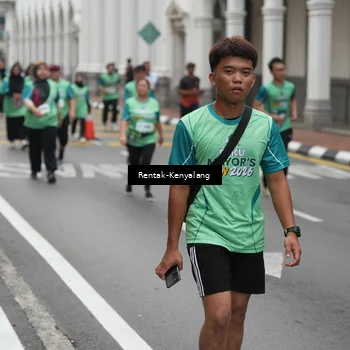 Runner Photo 8536075