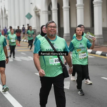 Runner Photo 8536090