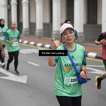 Runner Photo 8536107