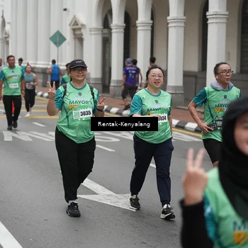 Runner Photo 8536134