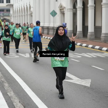 Runner Photo 8536191