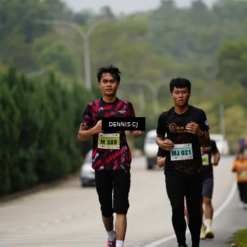 Runner Photo 8536202