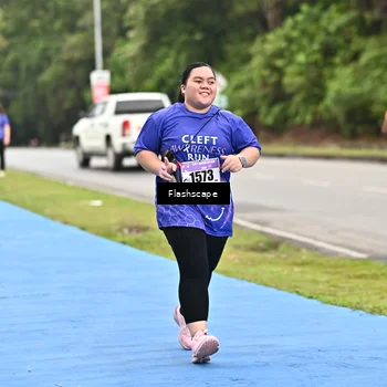 Runner Photo 8536210