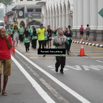 Runner Photo 8536212