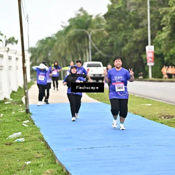 Runner Photo 8536216