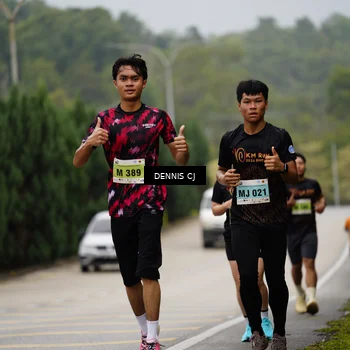 Runner Photo 8536225