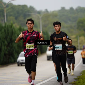 Runner Photo 8536227