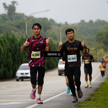 Runner Photo 8536249