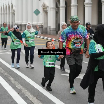 Runner Photo 8536270