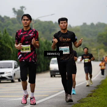 Runner Photo 8536273