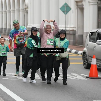 Runner Photo 8536277