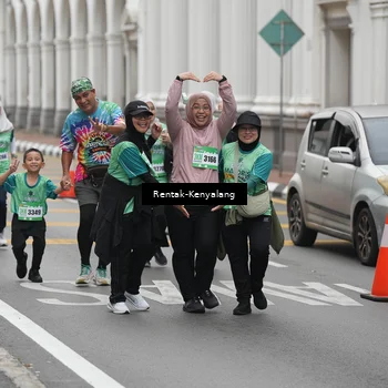 Runner Photo 8536280