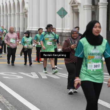 Runner Photo 8536287